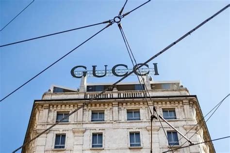 gucci magazzino svizzera lavora con noi|gucci job offers.